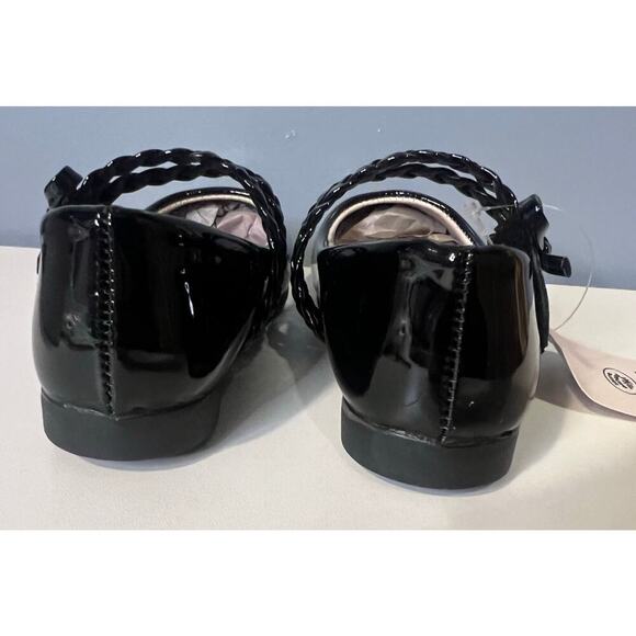 NIB Laura Ashley Toddler Girls' Black Dress Shoes - Size 6 - Picture 3 of 6